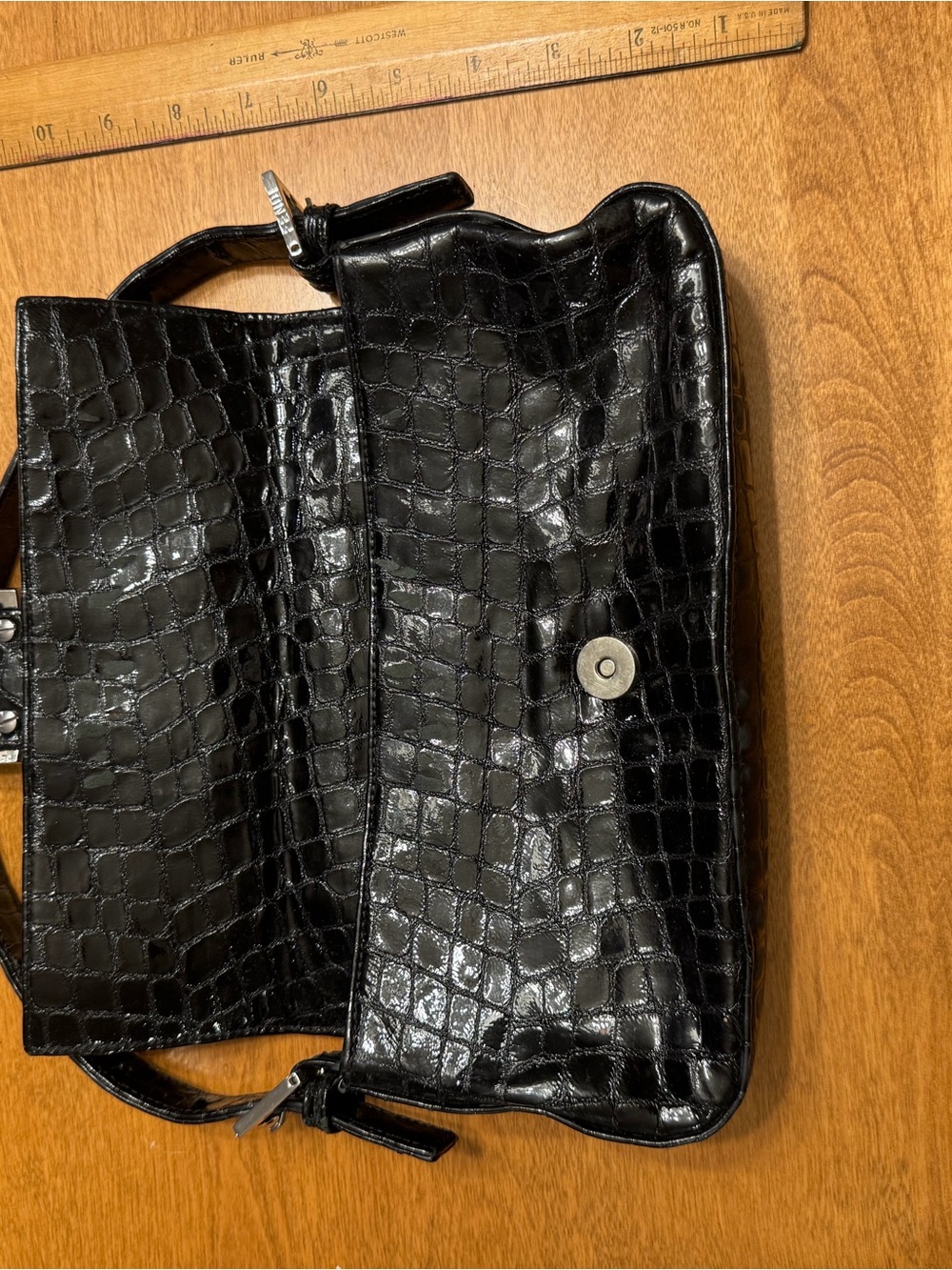Vintage Fendi Black Crocodile Baguette Shoulder Bag with Silver Buckle - Picture 6 of 13